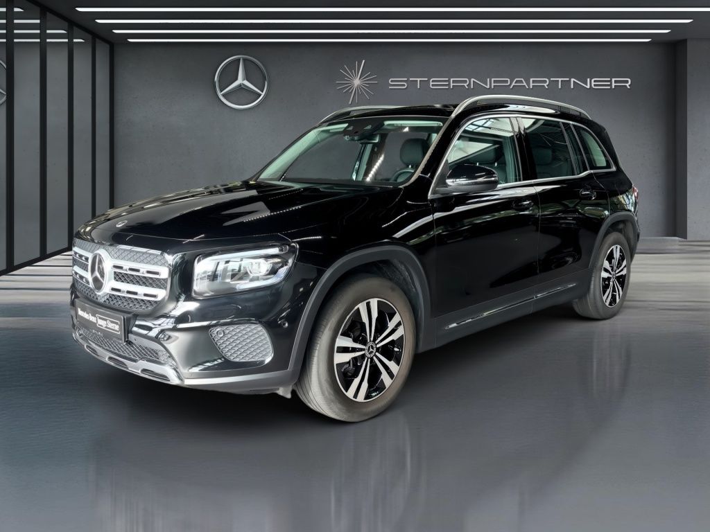 Image of Mercedes-Benz GLB 220