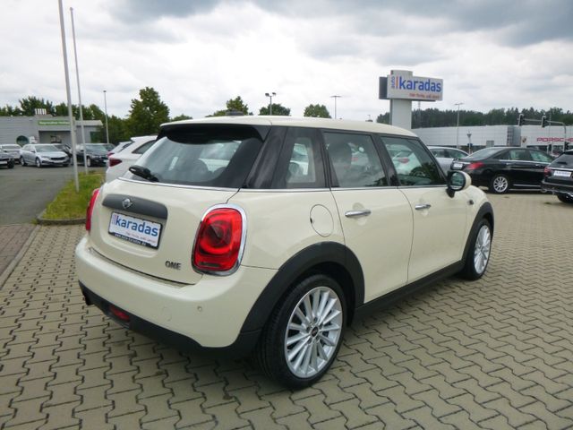 Fahrzeugabbildung MINI ONE 1,2 >Navi/Sitzheiz/PDC/Teil-Leder<