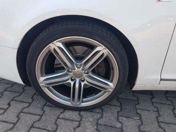 Audi A6 - 6