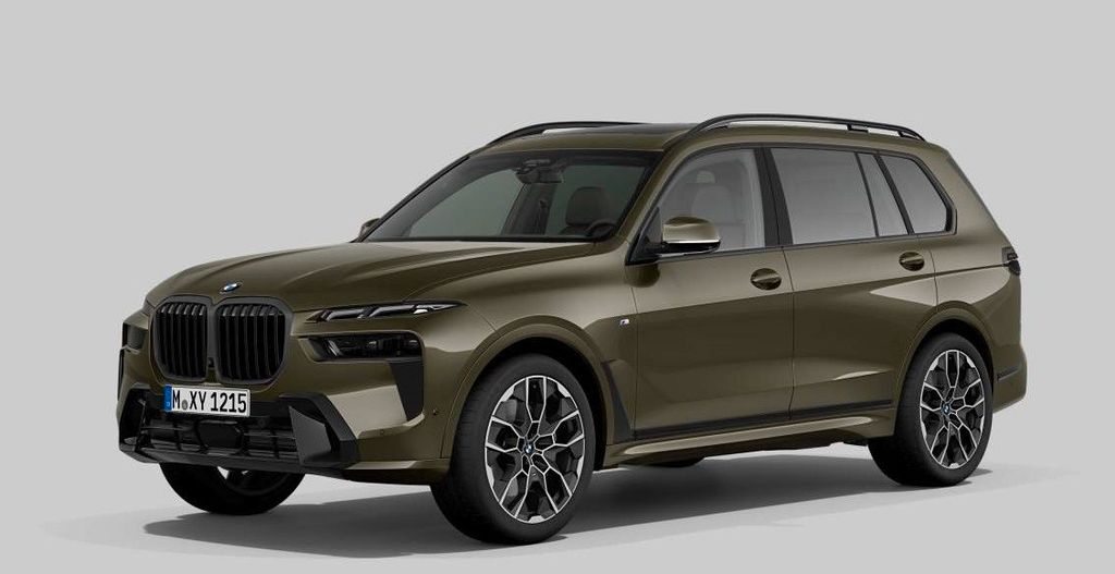 Image of BMW X7