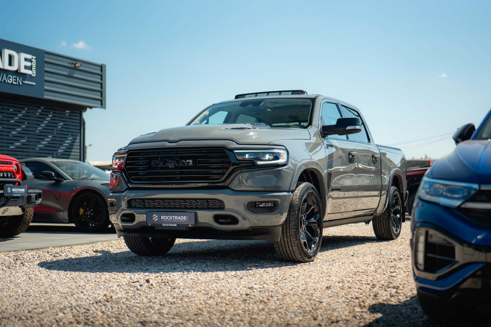 Fahrzeugabbildung Dodge RAM 5.7 V8 HEMI 4x4 LIMITED 10TH ANNIVERSARY ACC