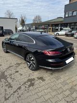 Volkswagen Arteon 2.0 TSI OPF DSG R-Line R-Line - VW Arteon Gebrauchtwagen in Stuttgart