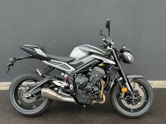TRIUMPH Street Triple R 765 + Griffheizung + SERVICE NEU