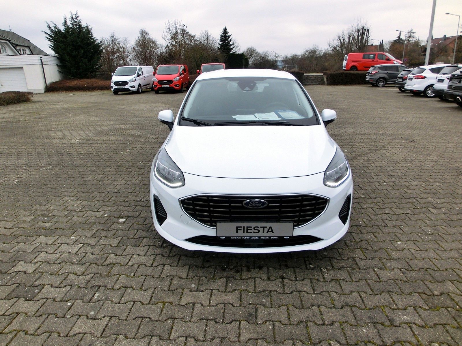 Fahrzeugabbildung Ford Fiesta Titanium *LED*Winterpaket*Parkpilot*