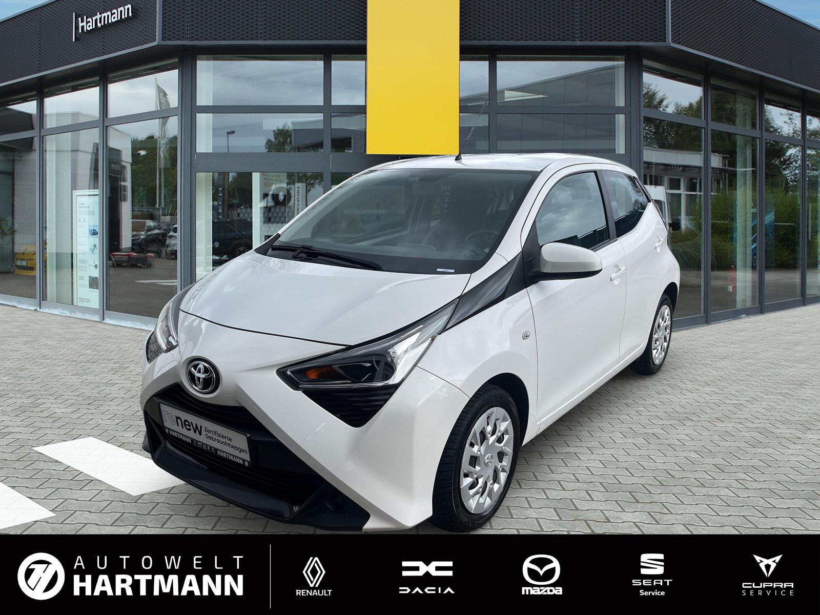Toyota Aygo 1.0 x-Play RF-Kamera