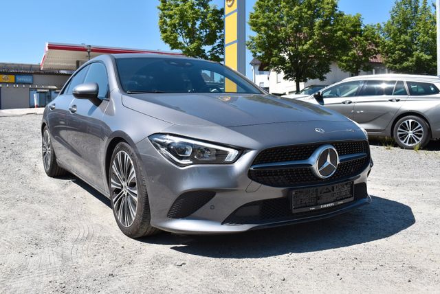 MERCEDES-BENZ CLA 200 d "LEDER/NAVI/KAMERA/SHZ"
