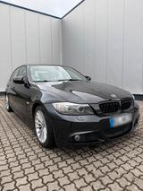 BMW Bmw 325i Lci M Packet /  individualausstat... - BMW 325 in Bielefeld