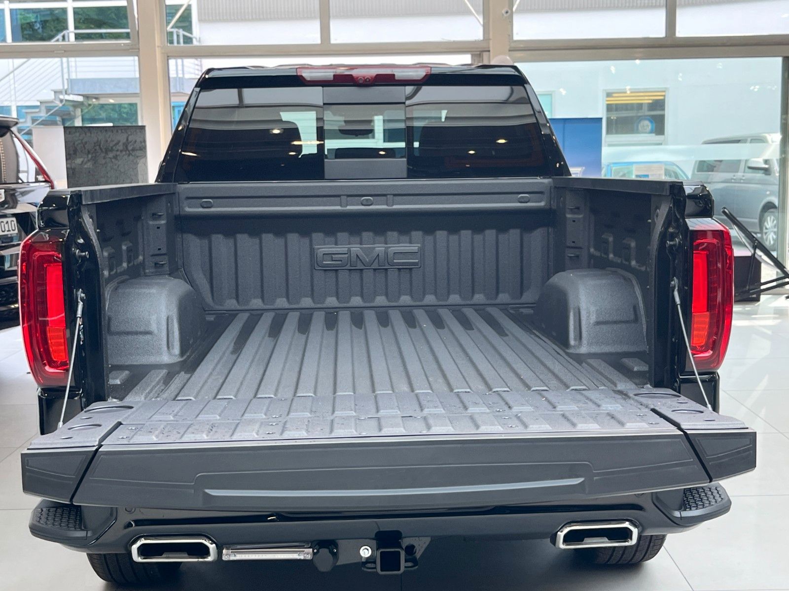 Fahrzeugabbildung GMC Sierra 1500 Denali 6.2 LPG*HeadUp*360°