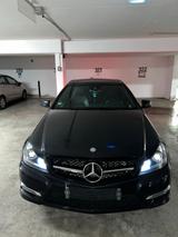 Mercedes-Benz C350 Coupé AMG-Line - Mercedes-Benz C 350 mit Benzin-Antrieb: Coupe