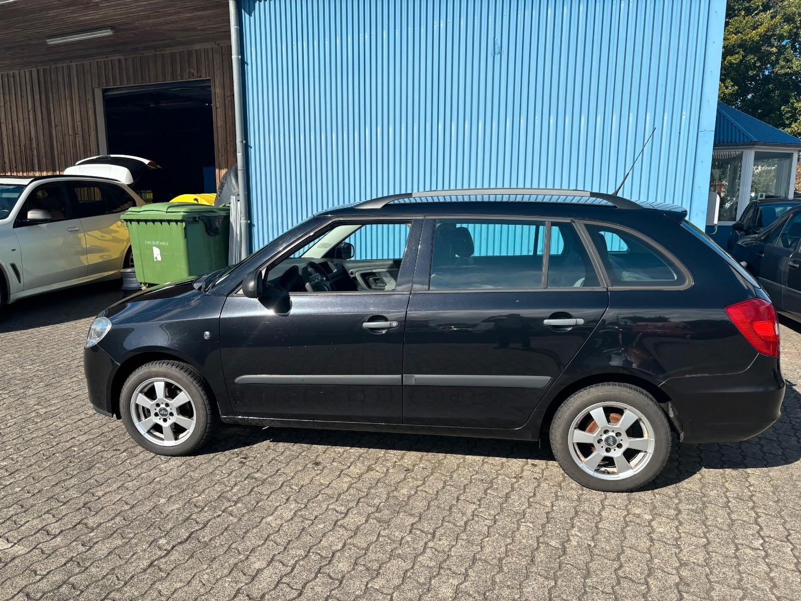 Skoda Fabia 2009 — photo 5