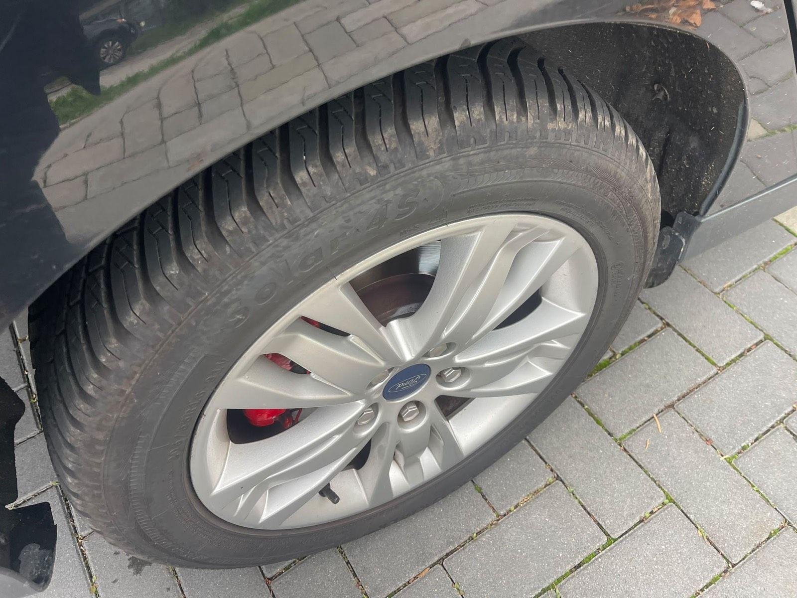 Ford Focus 2012 — photo 6