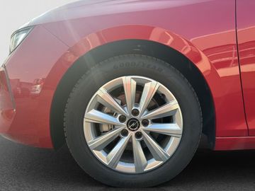 Fotografie des Opel Astra L Lim. 5-trg. Sitz&Lenkradhzg Kamera LED