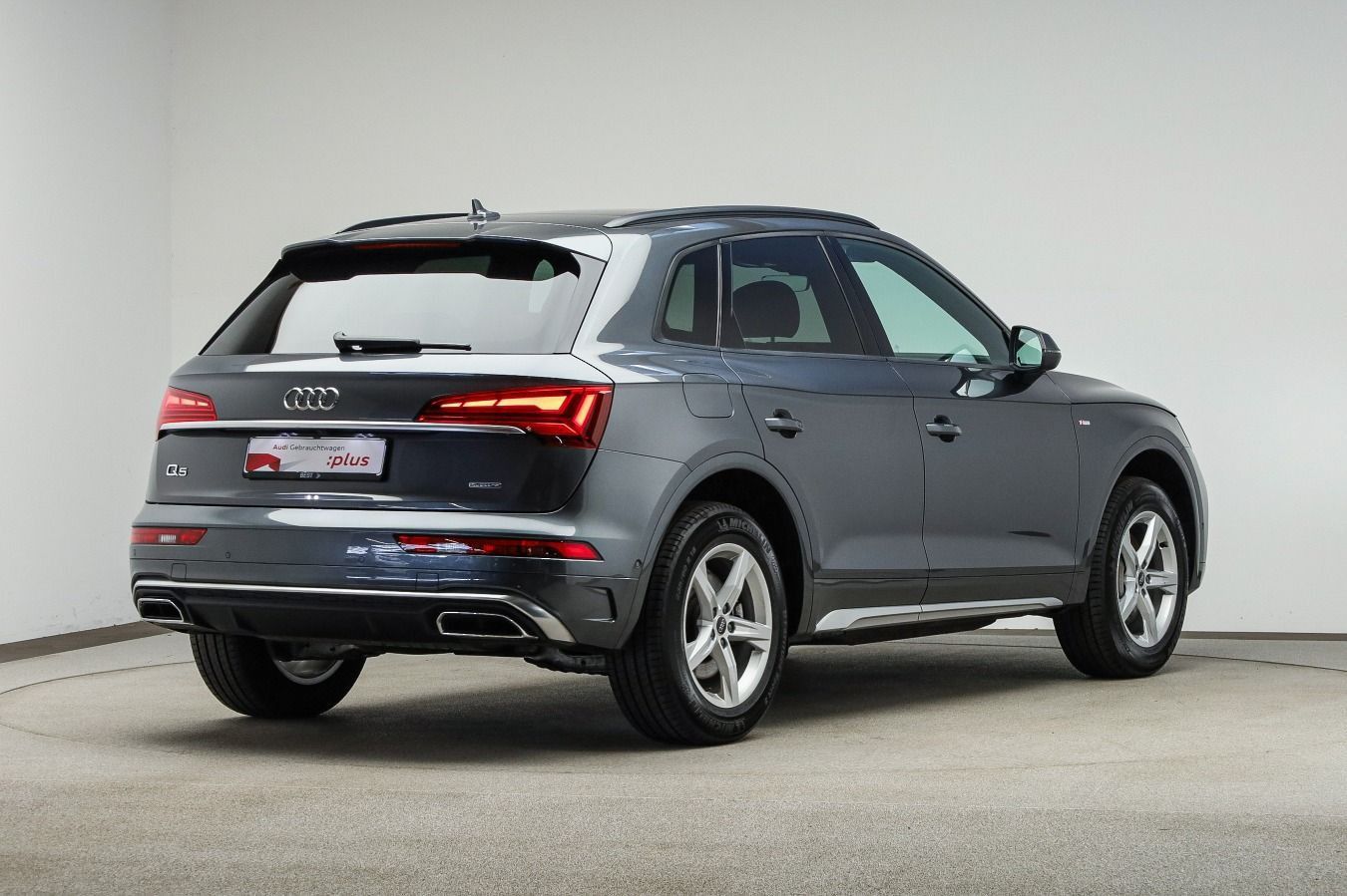 Audi Q5 S line 50 TFSI e qu. Pano, Assist, Matrix imagem 2