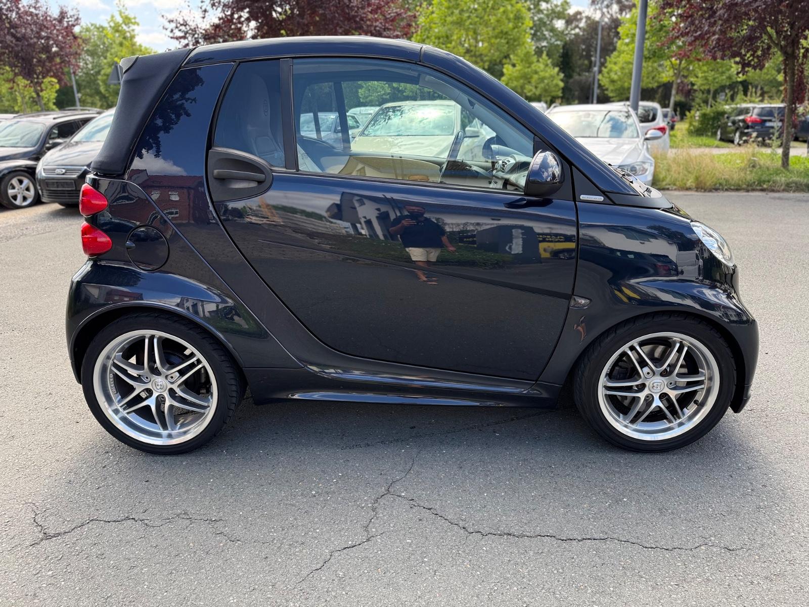 Smart ForTwo fortwo cabrio Brabus Leder SHZ NAVI USB