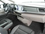 Volkswagen T7 Multivan Life lang ACC AHK H/K LRHZ PANO STHZ - mit Diesel-Antrieb: Allradantrieb
