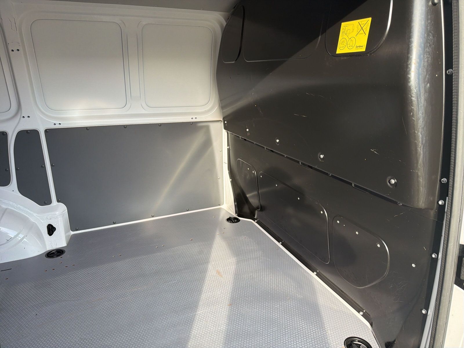 T6.1 Transporter Kasten Tdi KR Klima LED AZV EPC