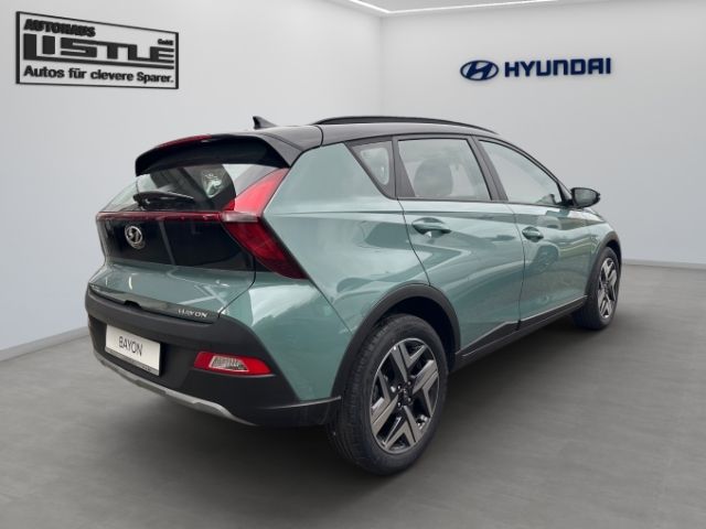 Fahrzeugabbildung Hyundai BAYON 1.0 T-Gdi (100PS) 48V DCT Trend 17''Alufel