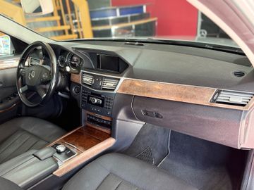 Mercedes E 200 - 10