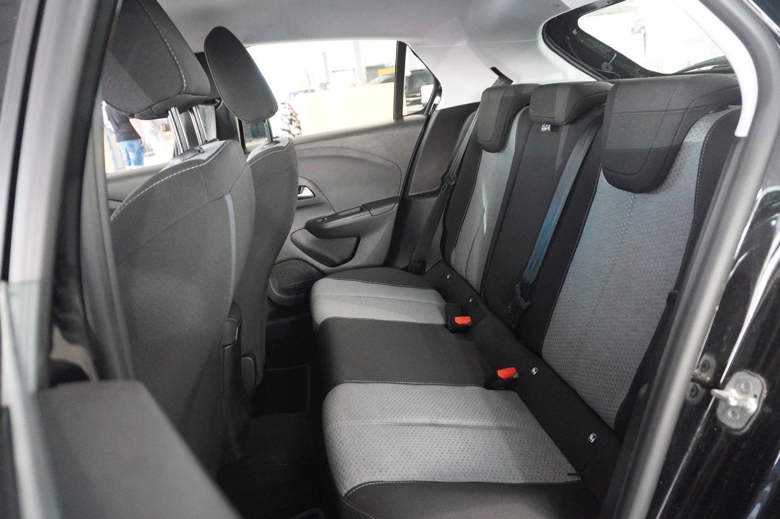 Fahrzeugabbildung Opel Corsa F 1.2 FACELIFT NAVI/LED/KAMERA/VIRTU./DAB+