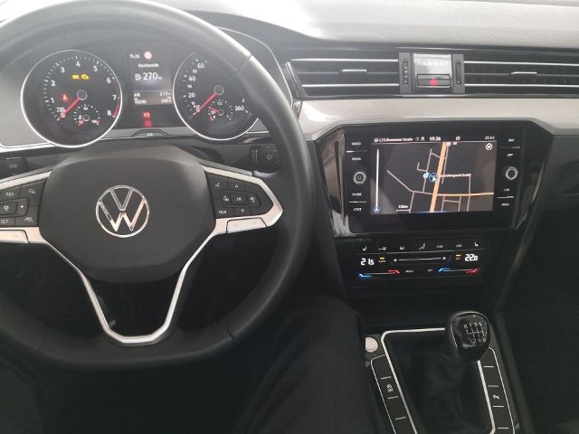 Fahrzeugabbildung Volkswagen Passat Variant 1.5 TSI OPF Business ACC LED NAVI