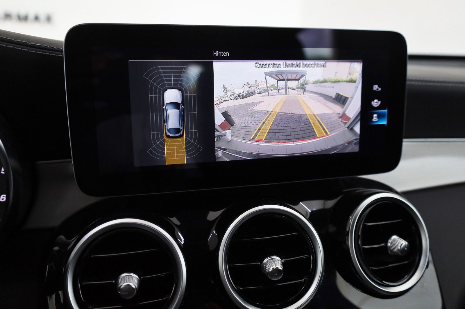 Fahrzeugabbildung Mercedes-Benz GLC 300 de Coupe 4Matic, AMG line,Navi,SH,Kamera
