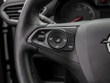 Opel Crossland 120 Jahre Kamera Park & Go Paket LED