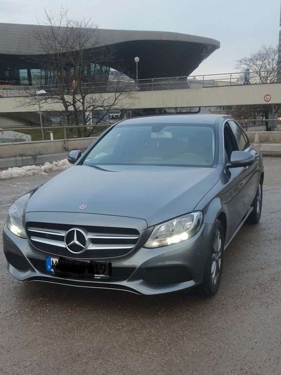 Image of Mercedes-Benz C 200