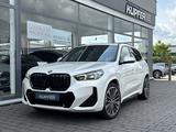 BMW iX1 xDrive30 M Sportpak.*AHK*ACC°beh.LLK°20Zoll - BMW iX1 Jahreswagen