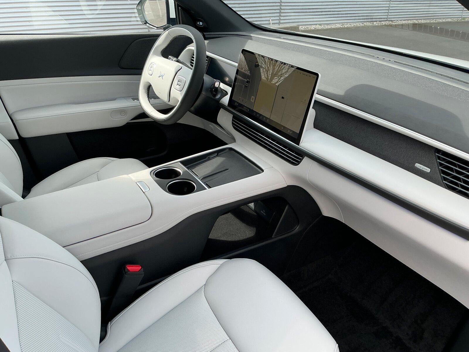 XPENG G6 AWD Performance MJ24 360°K*Sitzbelüftung*AHK*
