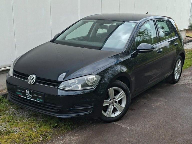 Volkswagen Golf VII Lim. Comfortline MASSAGE LEDER CAM