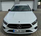 Mercedes-Benz A 180 DCT -