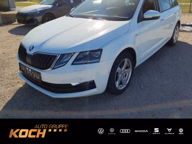 Skoda Octavia 1,5TSI AHK Kamera LED Navi Sitzheizung