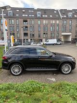 Mercedes-Benz GLC 300 de 4MATIC / AMG / Pano / AHK uvm. - Mercedes-Benz GLC 300 in Köln