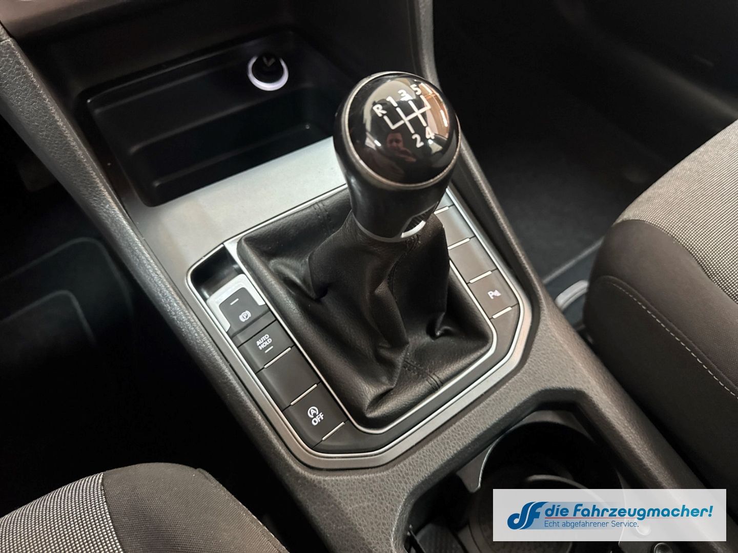 Fahrzeugabbildung Volkswagen Golf Sportsvan VII Trendline BMT Start-Stopp Spe