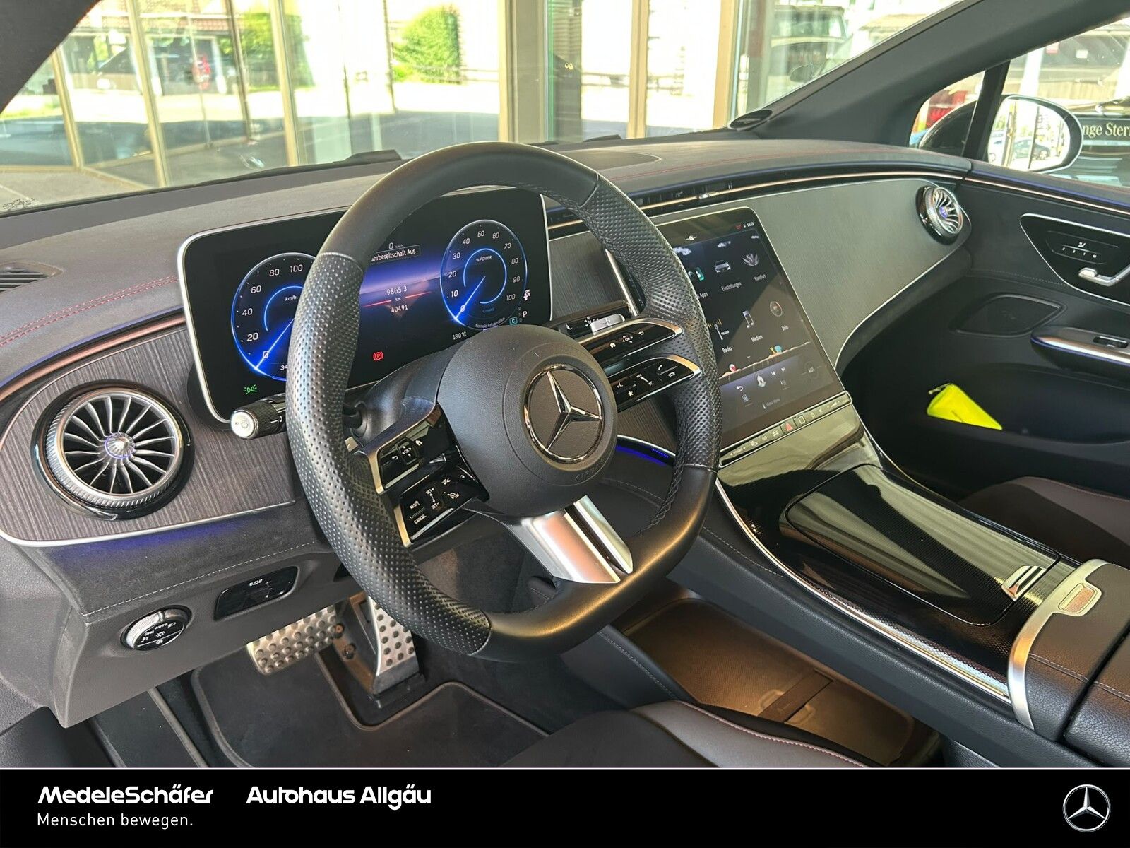 Mercedes-Benz EQE 300 AMG Night 21" D-Light AIRMATIC PanoSD foto 12