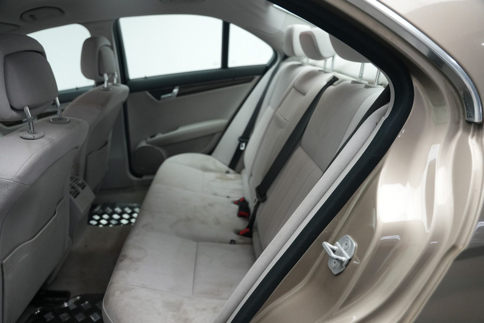 Fahrzeugabbildung Mercedes-Benz C 200 CDI BlueEfficiency/Limousine/TÜV/Xenon