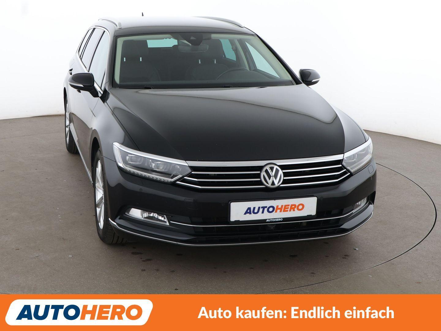 Volkswagen Passat 1.5 TSI ACT Highline Aut.*NAVI*LED*PDC*