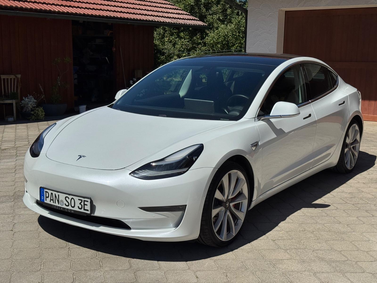 Tesla Model 3 Performance *513PS*MwSt*5x SHZG*