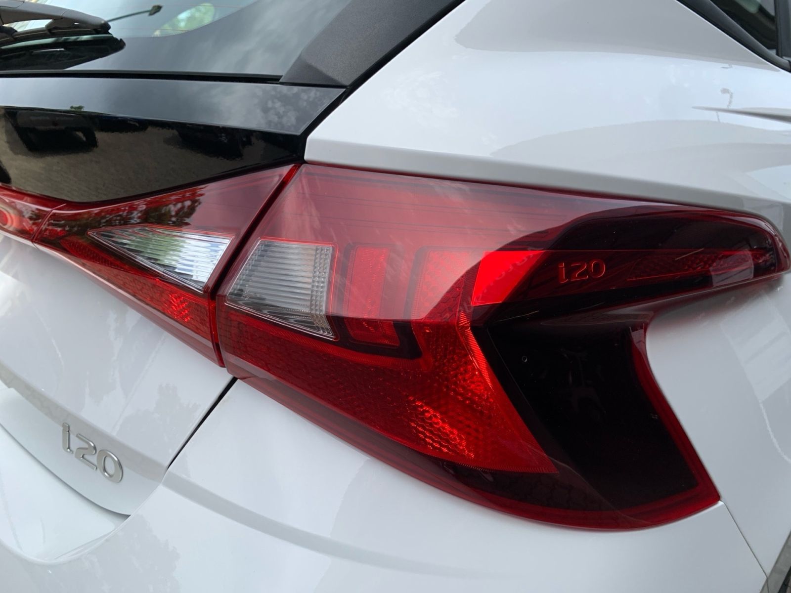 Fahrzeugabbildung Hyundai i20 1.0 T-GDI 7-DCT Trend Navi Kamera