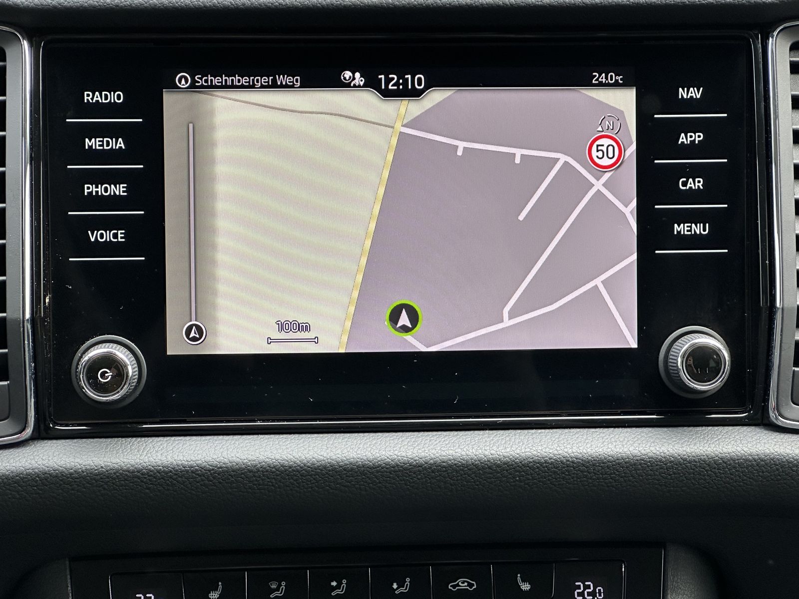 Fahrzeugabbildung SKODA Kodiaq Ambition NAV+LED+ACC+AHK+KAMERA+CARPLAY