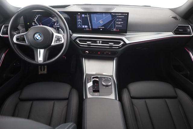 BMW 330, 2022 — 9