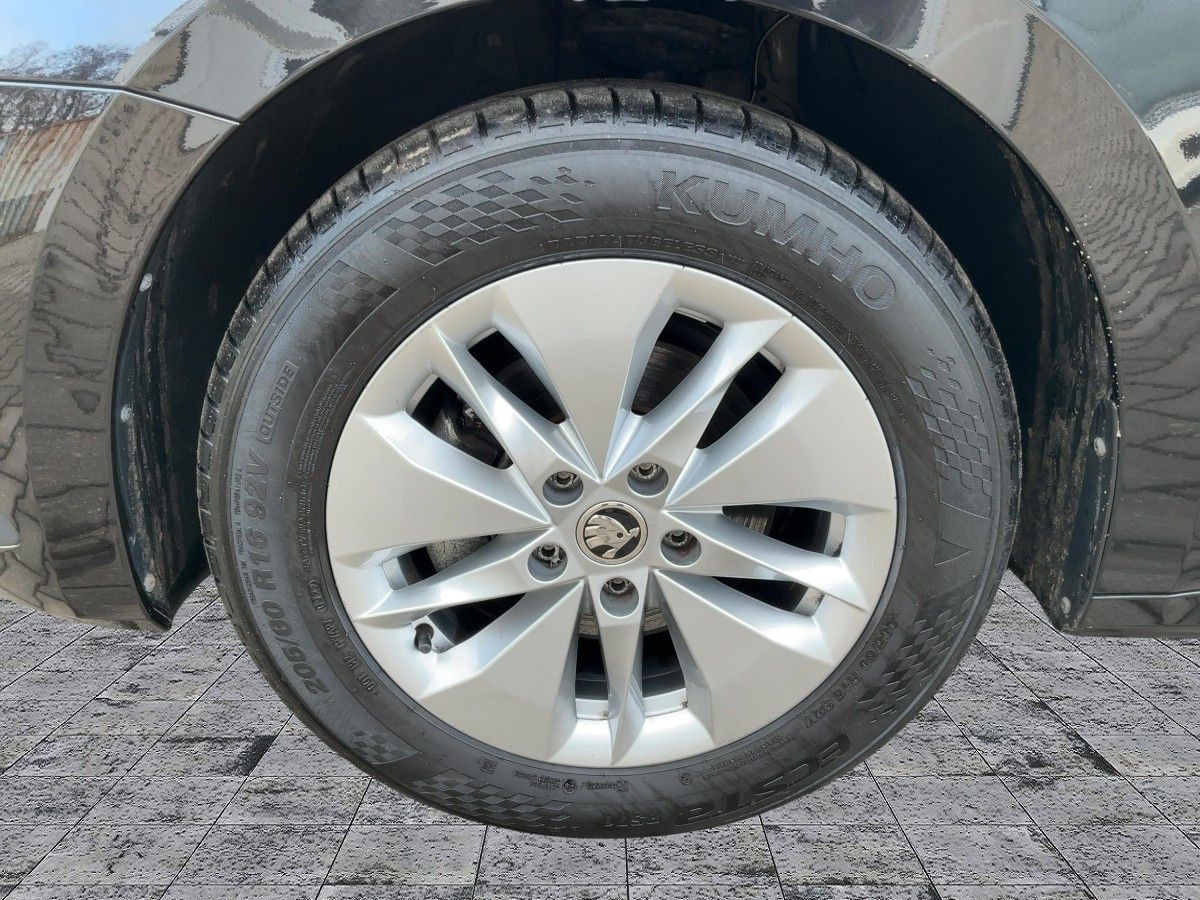 Skoda Octavia - Bild 8