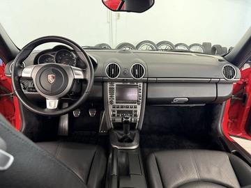 صورة 8 لـ 2006 Porsche CAYMAN