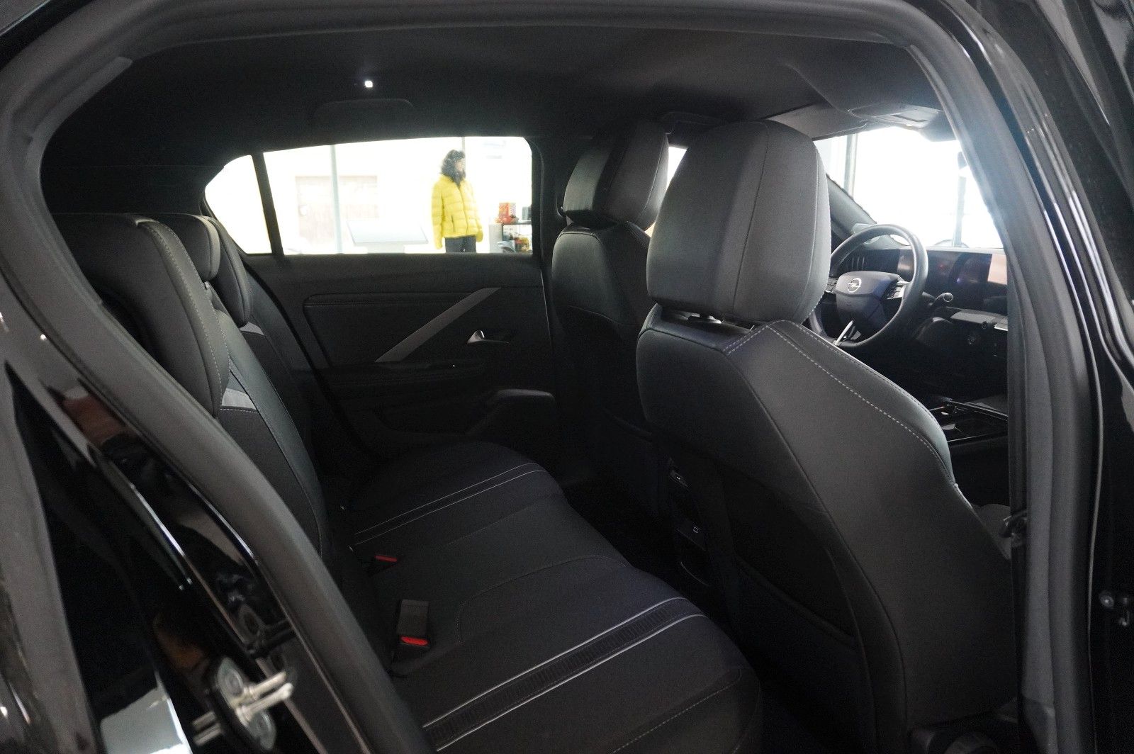Fahrzeugabbildung Opel Astra L Lim. 1.6 HYBRID GS SPORT NAVI/LED/360°