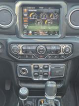 Jeep Wrangler JLU Overland Paket Sky One-Touch TÜVneu - Jeep Wrangler JL