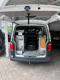 Volkswagen T6 Transporter - 11