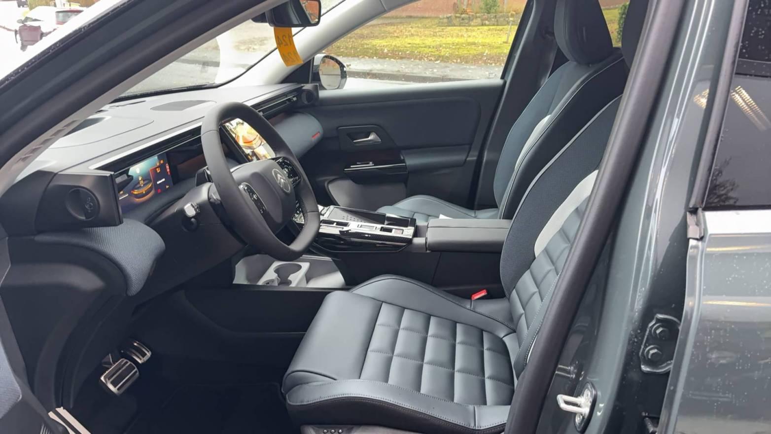 Citroën C5 Aircross Hybrid 145 Doppelkupplung 6-Gang MAX