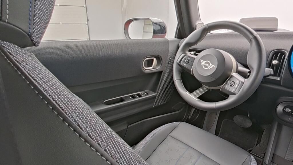 MINI Cooper Cabrio - Bild 10