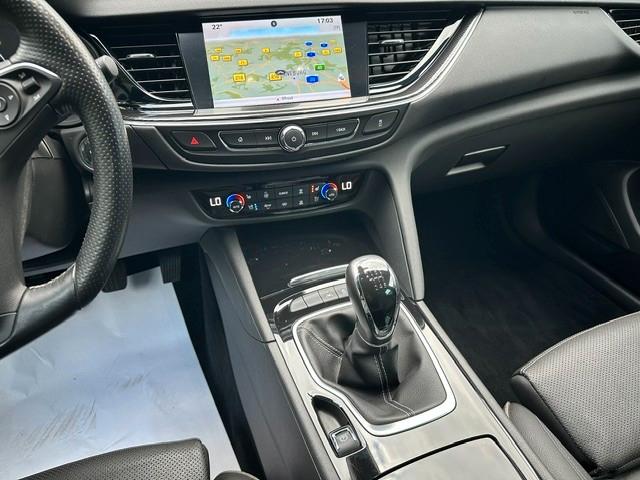 Opel Insignia B Country Tourer Exclusive/Voll-LED/360