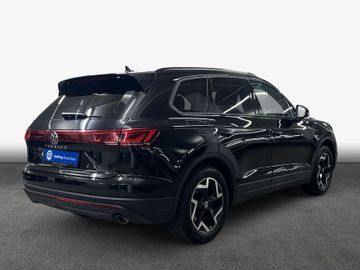 Volkswagen Touareg - 2